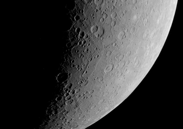 Mystery on Mercury: Strange Pattern of Huge Cliffs Defy Explanation